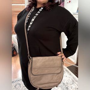 Women’s leather crossbody